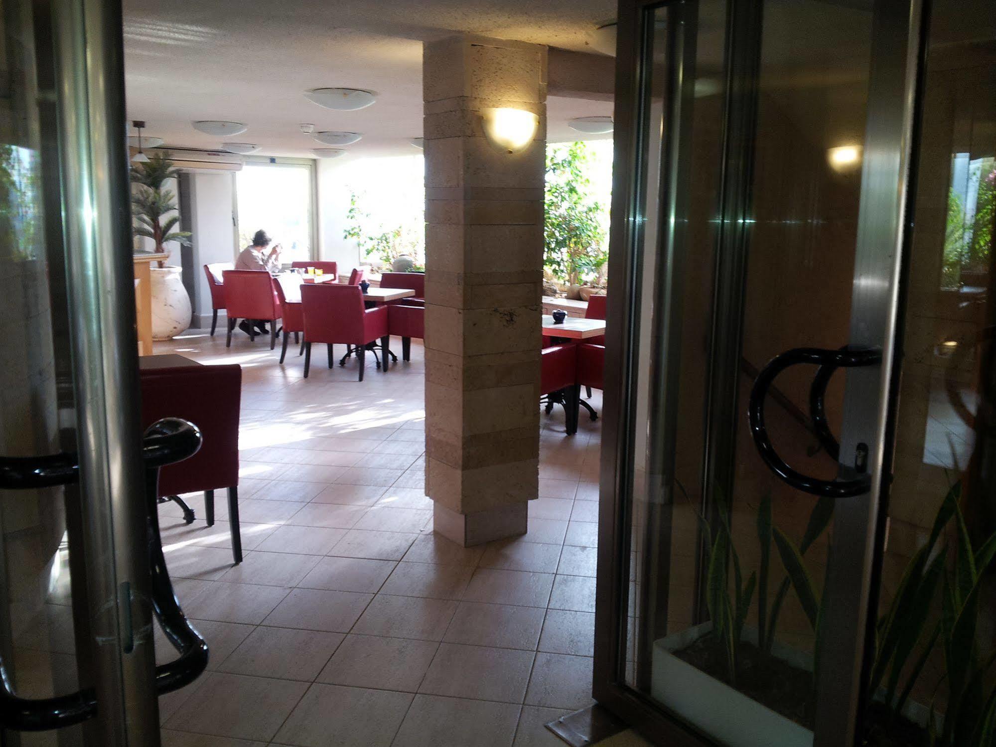Marom Hotel Haïfa Extérieur photo